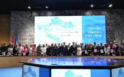 Svečano uručivanje ugovora o dodjeli bespovratnih sredstava za izgradnju dvorane PŠ Lovrečan
