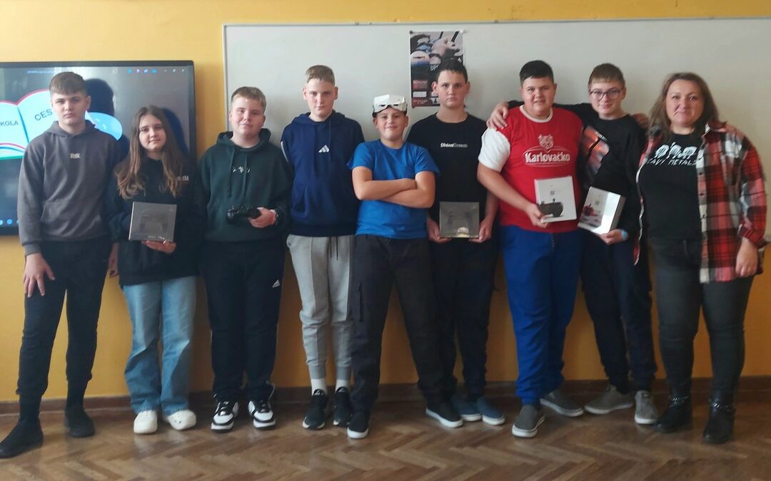 Učimo letjeti: Prvi satovi “Upravljanja dronom”