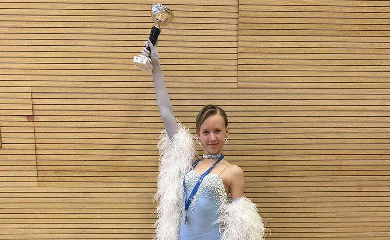 Tessa Hrženjak, učenica 6.b razreda, osvojila prvo mjesto na državnom natjecanju u standardnim plesovima