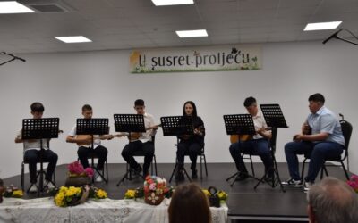 Tamburaši OŠ Cestica na manifestaciji „Ususret proljeću“