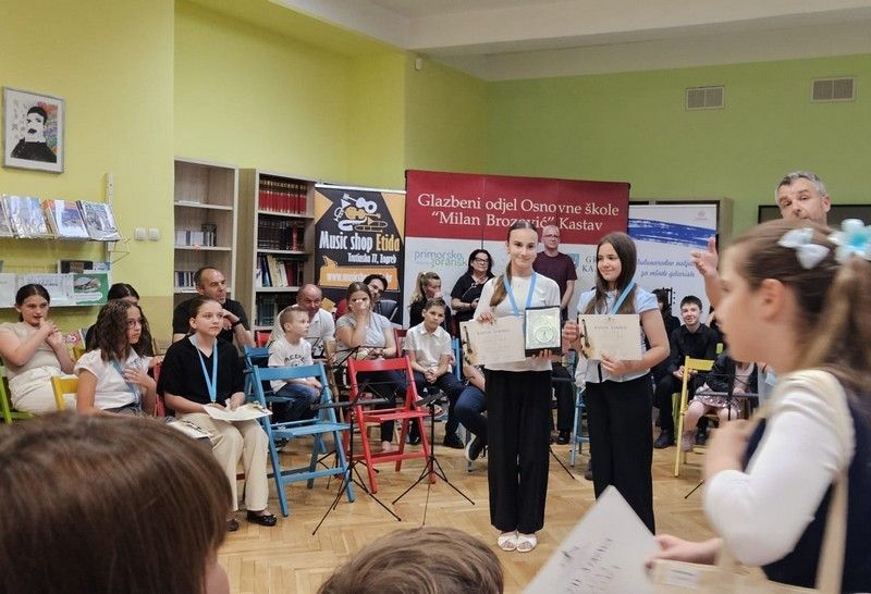 Veliki uspjeh naših učenica na međunarodnom natjecanju KASTAV STRINGS